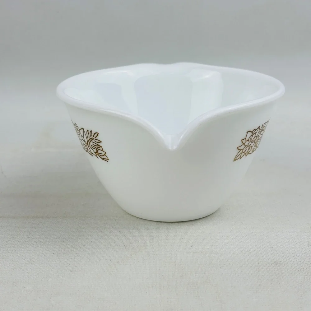 Corelle Woodland Brown Creamer 6 oz Ounce Vintage Glass White Floral‎